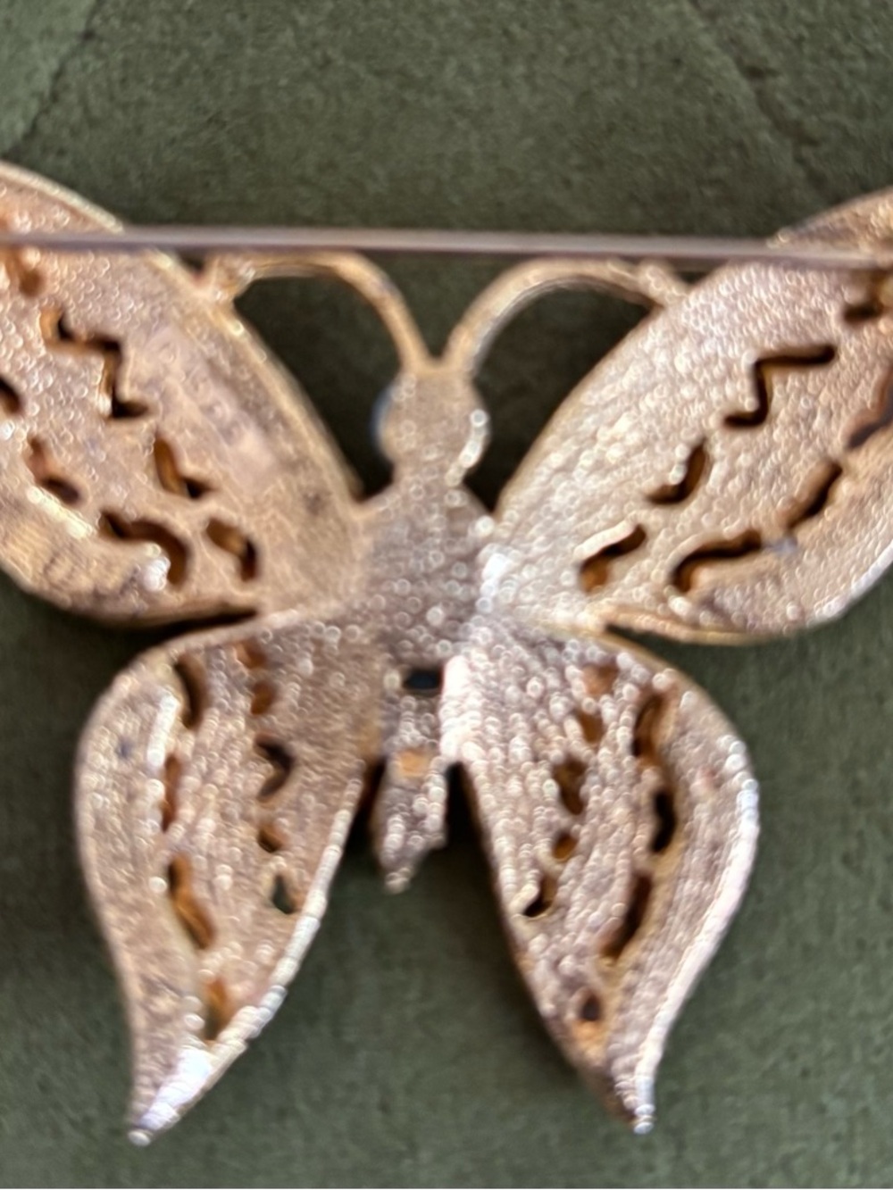 Four Assorted Butterfly and Floral Brooches - Green, Red, Blue, Silver Accents - Picture 4 of 9